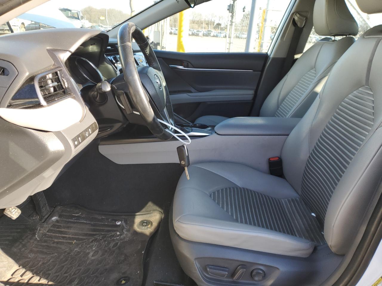 2019 Toyota Camry VIN 4T1B11HK6KU844522 Copart auction photo, front end / side damage thumbnail 7