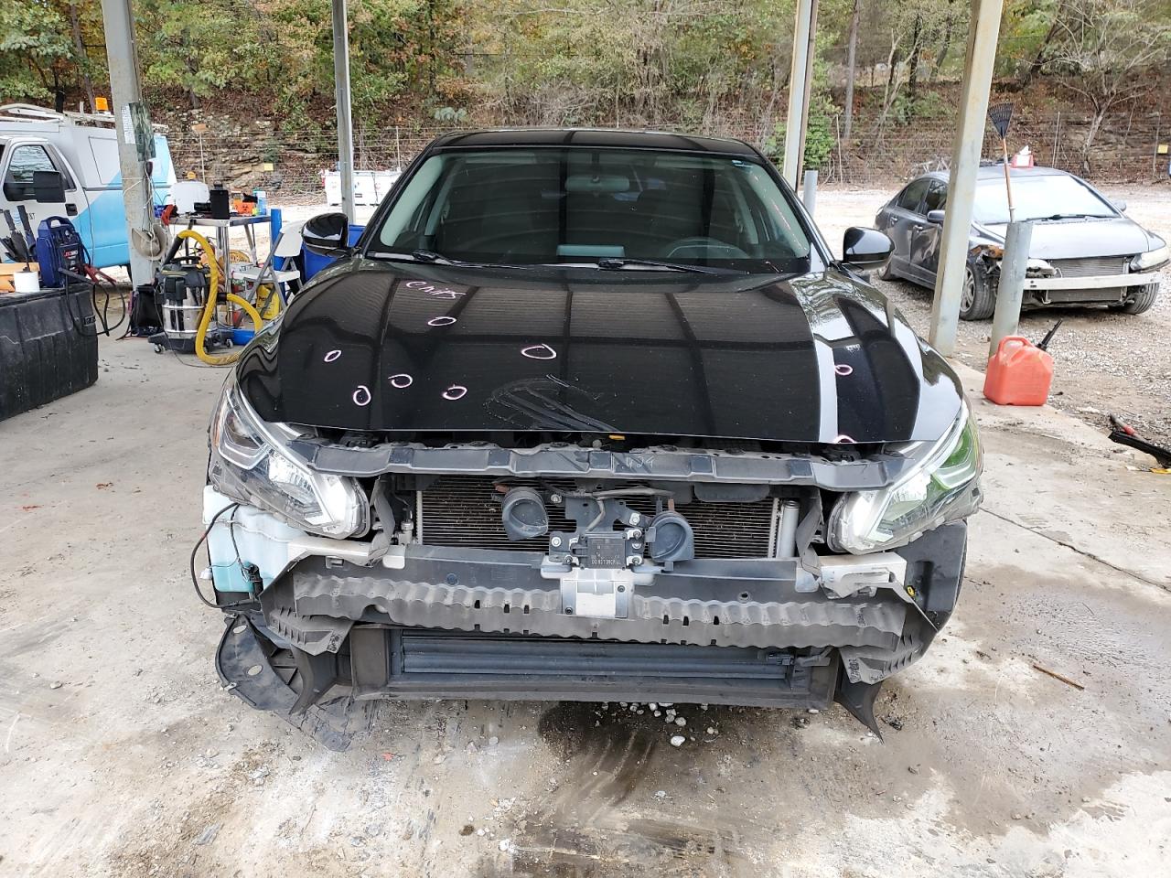 2019 Nissan Altima VIN 1N4BL4BV7KC121437 Copart auction photo, front end damage thumbnail 5