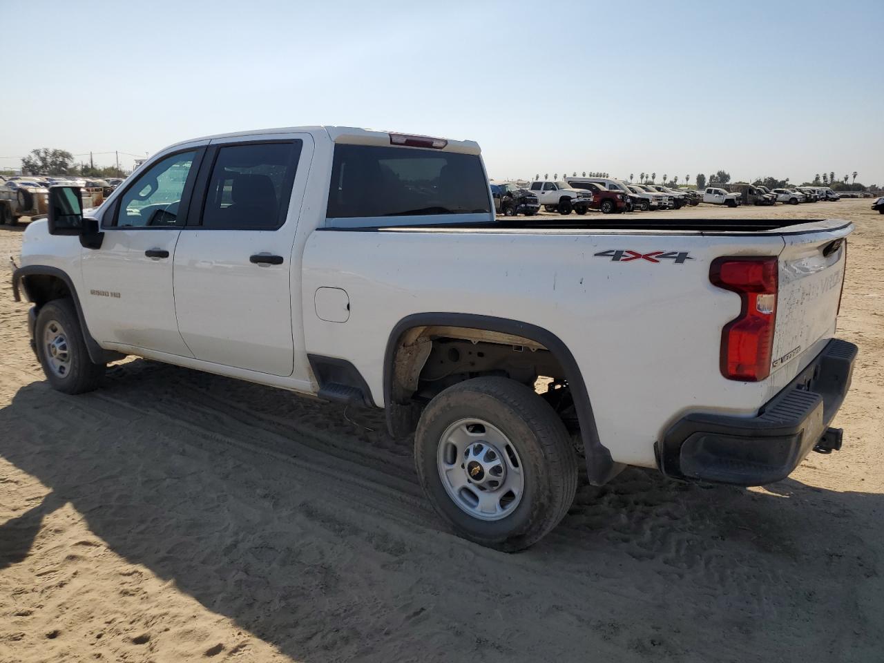 2022 Chevrolet Silverado VIN 1GC4YLE72NF194746 Copart auction photo, front end damage thumbnail 2
