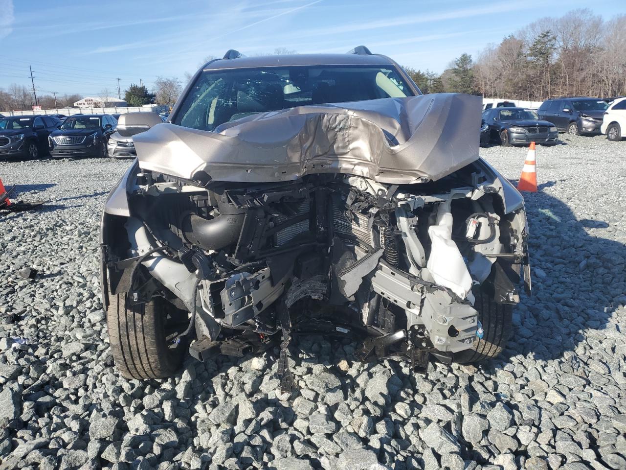 2022 GMC Acadia VIN 1GKKNPLS5NZ138186 Copart auction photo, front end damage thumbnail 5