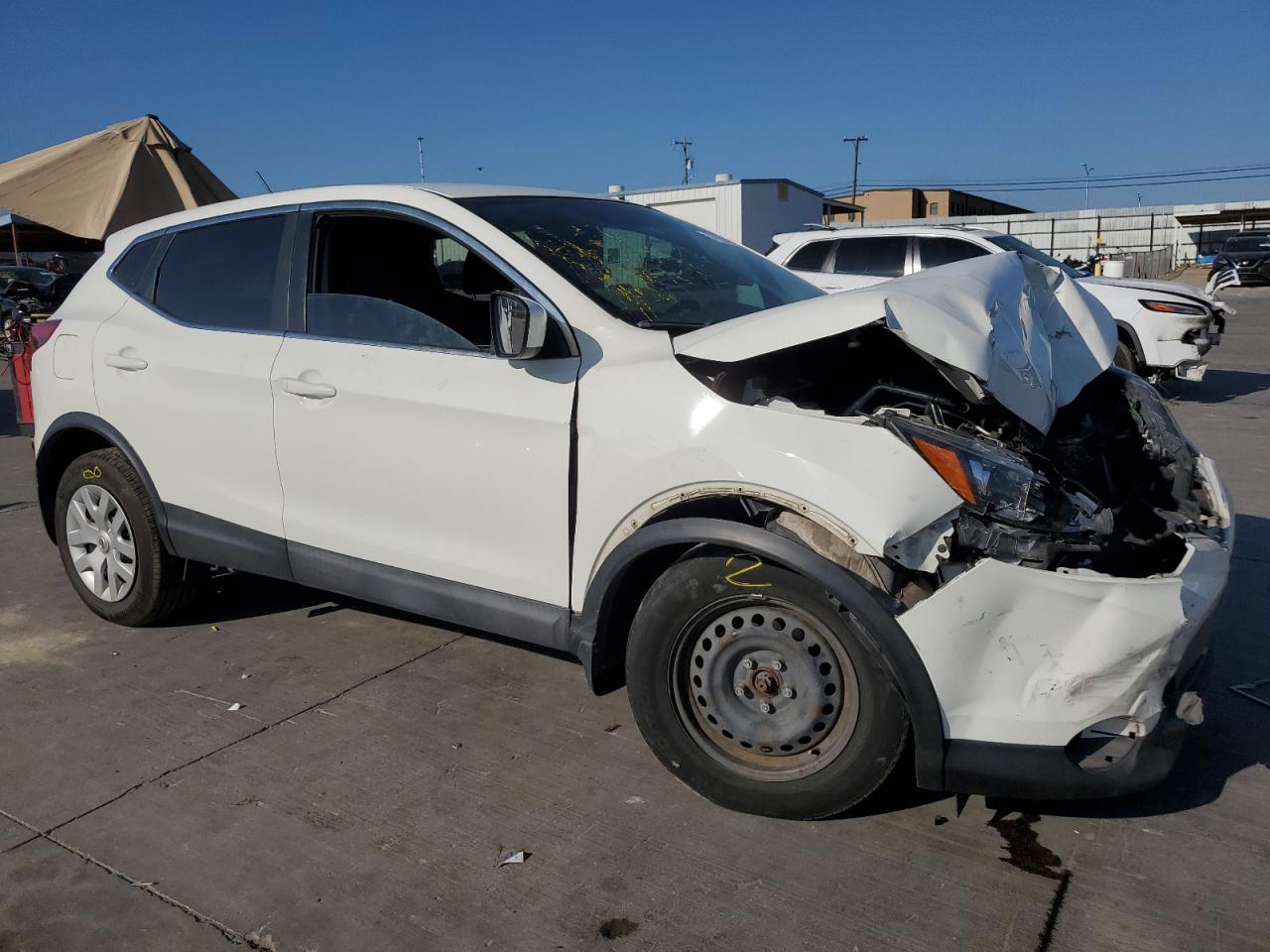2017 Nissan Rogue VIN JN1BJ1CR9HW108909 Copart auction photo, front end damage thumbnail 4
