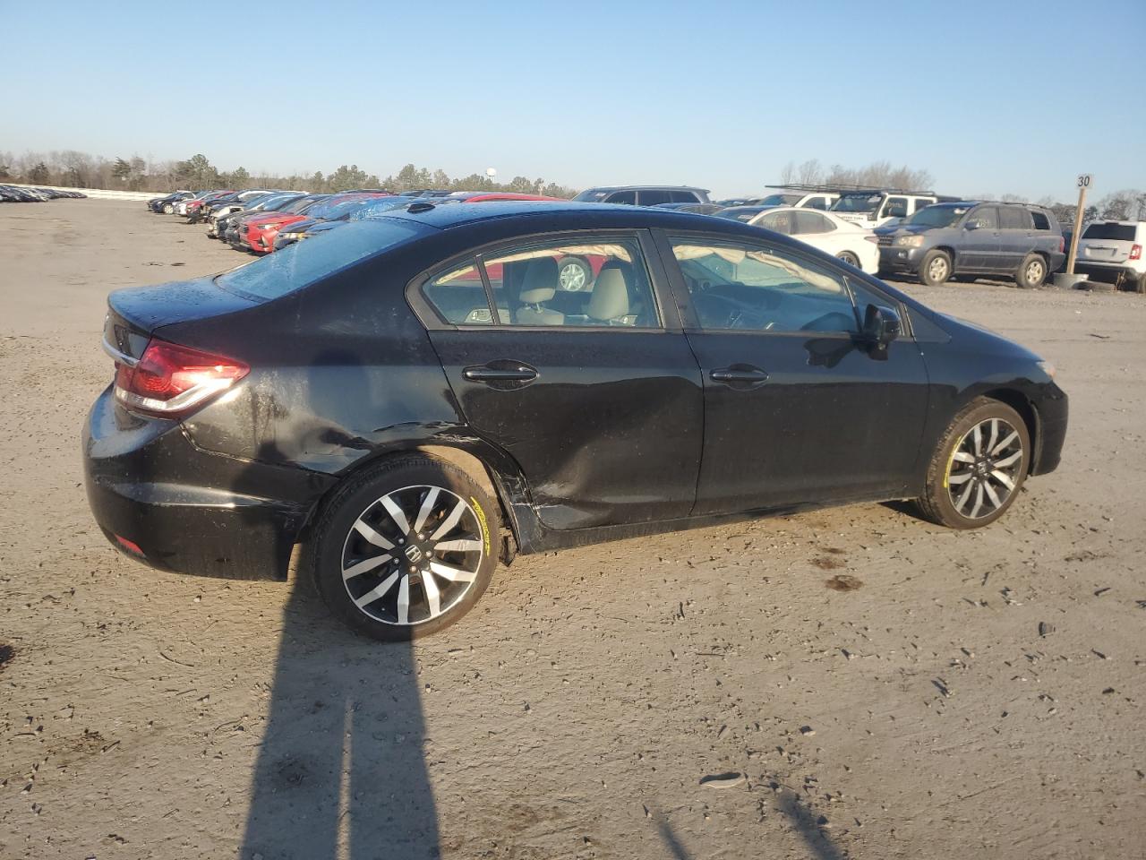 2015 Honda Civic VIN 19XFB2F91FE227171 Copart auction photo, side / minor dent/scratches damage thumbnail 3