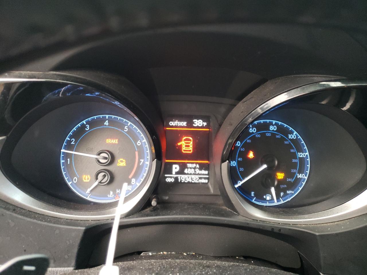 2014 Toyota Corolla VIN 5YFBURHEXEP158067 Copart auction photo, vandalism damage thumbnail 9