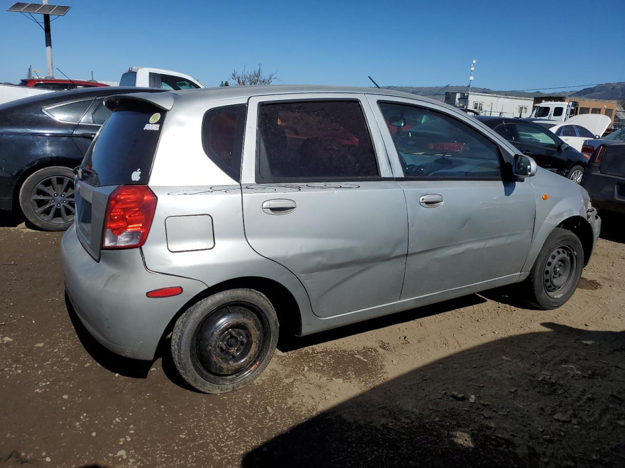 2004 Chevrolet Aveo VIN KL1TD62674B156544 Copart auction photo, front end / rear end damage thumbnail 3