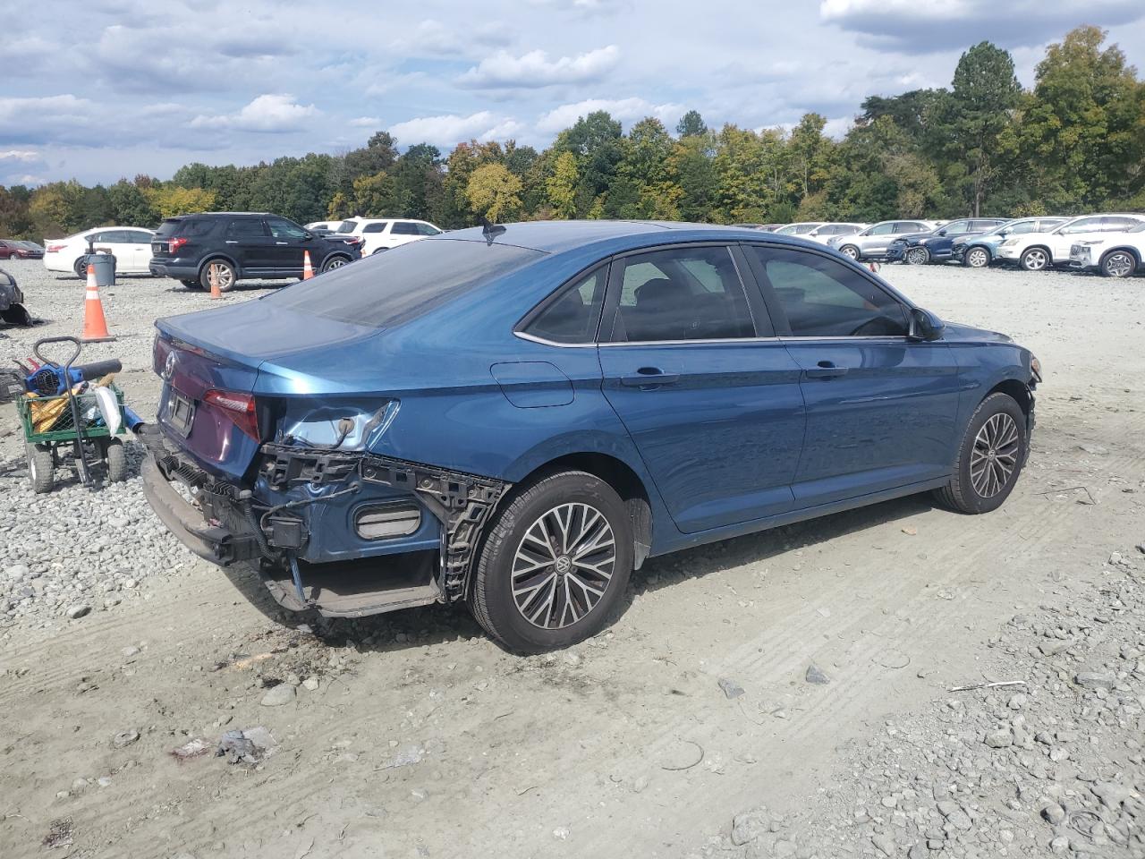 2021 Volkswagen Jetta VIN 3VWC57BU1MM037761 Copart auction photo, front end damage thumbnail 3