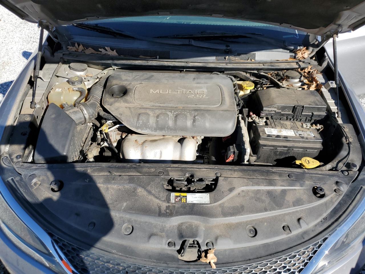 2015 Chrysler 200 VIN 1C3CCCAB0FN702390 Copart auction photo, mechanical / front end damage thumbnail 11