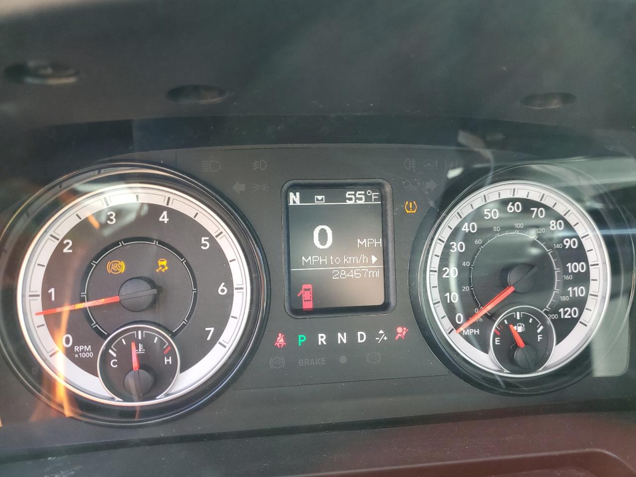 2021 RAM 1500 VIN 3C6JR7ET5MG563429 Copart auction photo, front end damage thumbnail 9