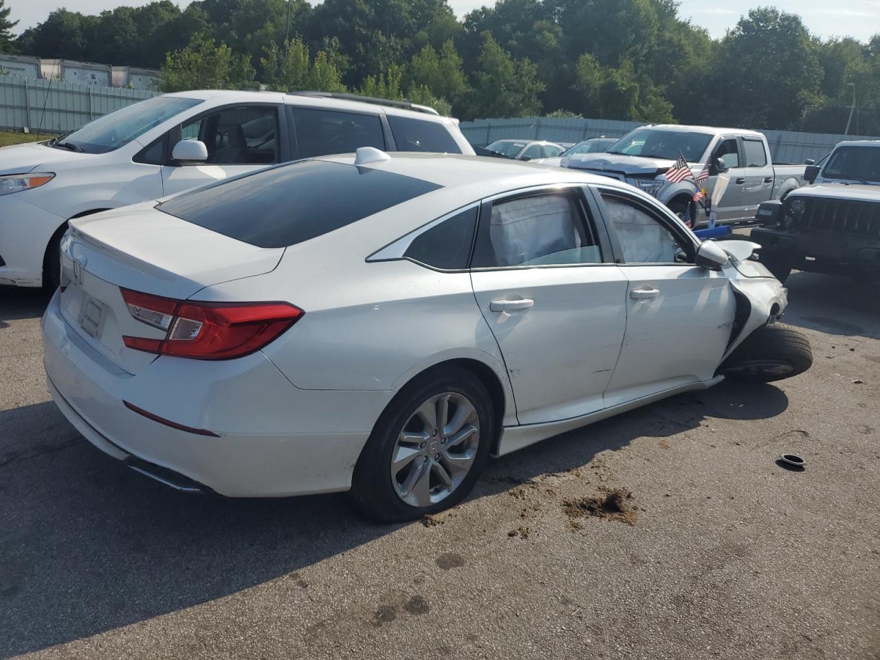 2020 Honda Accord VIN 1HGCV1F14LA101059 Copart auction photo, front end / minor dent/scratches damage thumbnail 3
