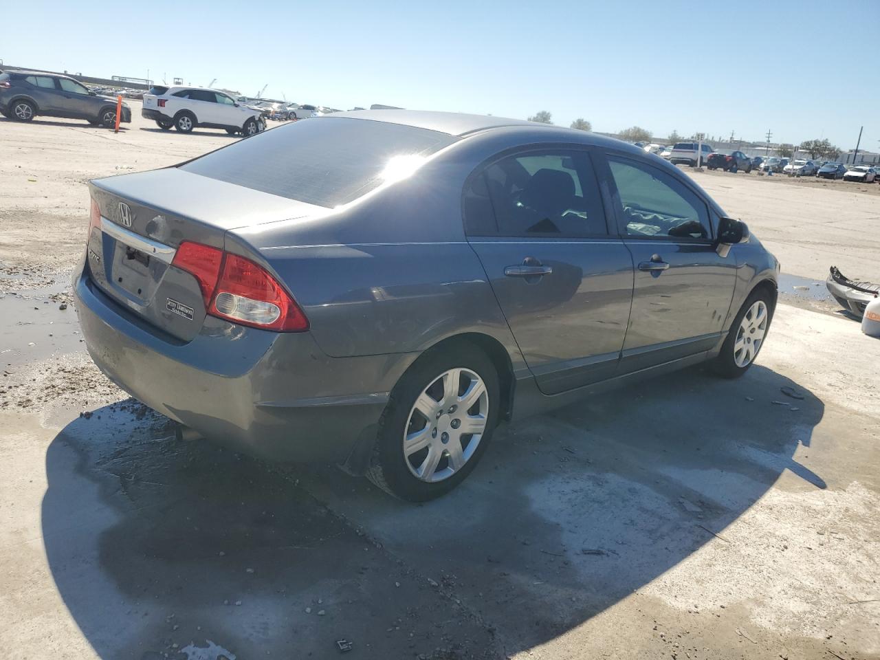 2011 Honda Civic VIN 19XFA1F51BE004424 Copart auction photo, front end damage thumbnail 3