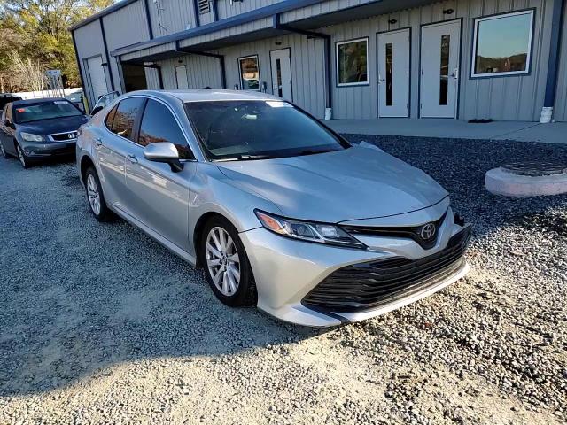 2018 Toyota Camry VIN 4T1B11HK9JU137834 Copart auction photo, all over damage thumbnail 10
