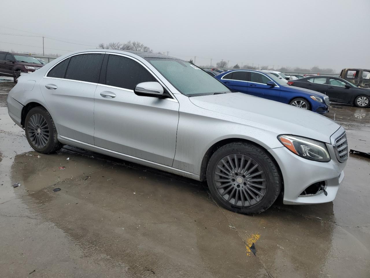 2016 Mercedes-Benz C-klasse VIN 55SWF4KB0GU102326 Copart auction photo, rear end damage thumbnail 4