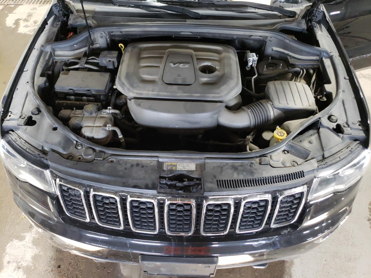 2019 Jeep Grand Cherokee VIN 1C4RJFAG0KC544633 Copart auction photo, front end / mechanical damage thumbnail 12