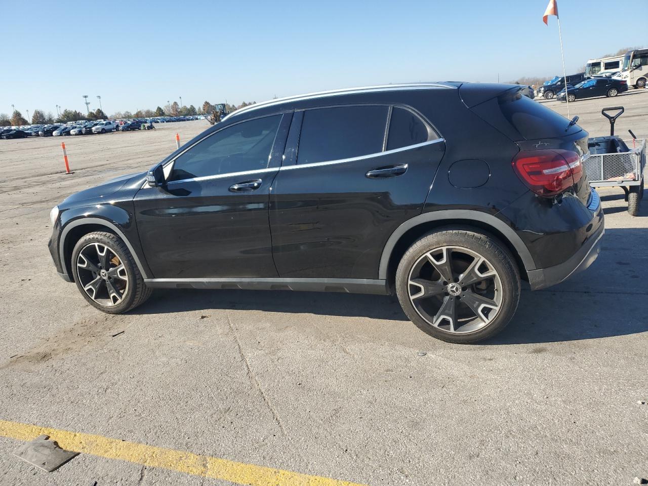 2018 Mercedes-Benz GLA-klasse VIN WDCTG4EB2JJ456954 Copart auction photo, front end / side damage thumbnail 2