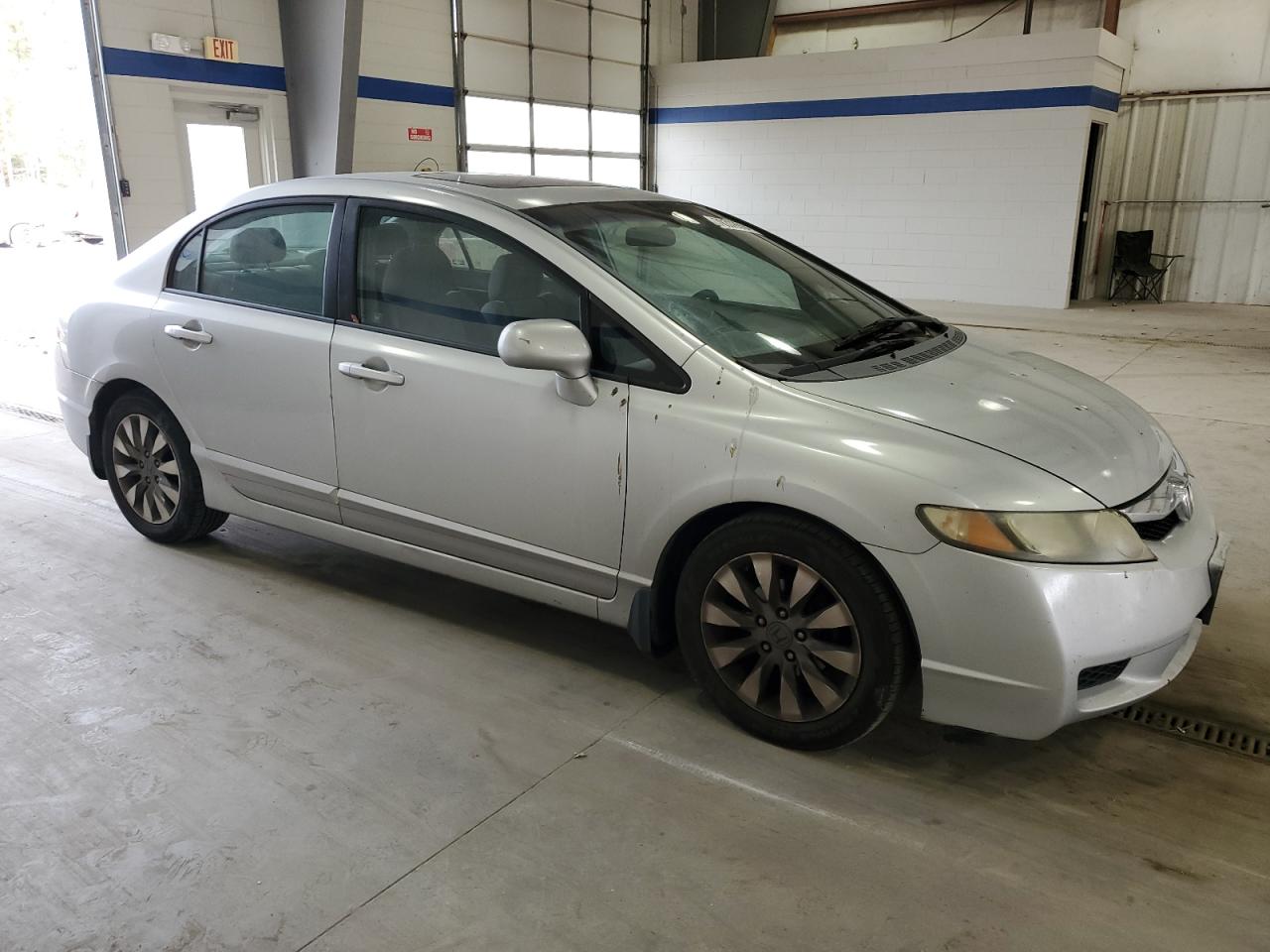 2009 Honda Civic VIN 1HGFA16899L001901 Copart auction photo, minor dent/scratches damage thumbnail 4