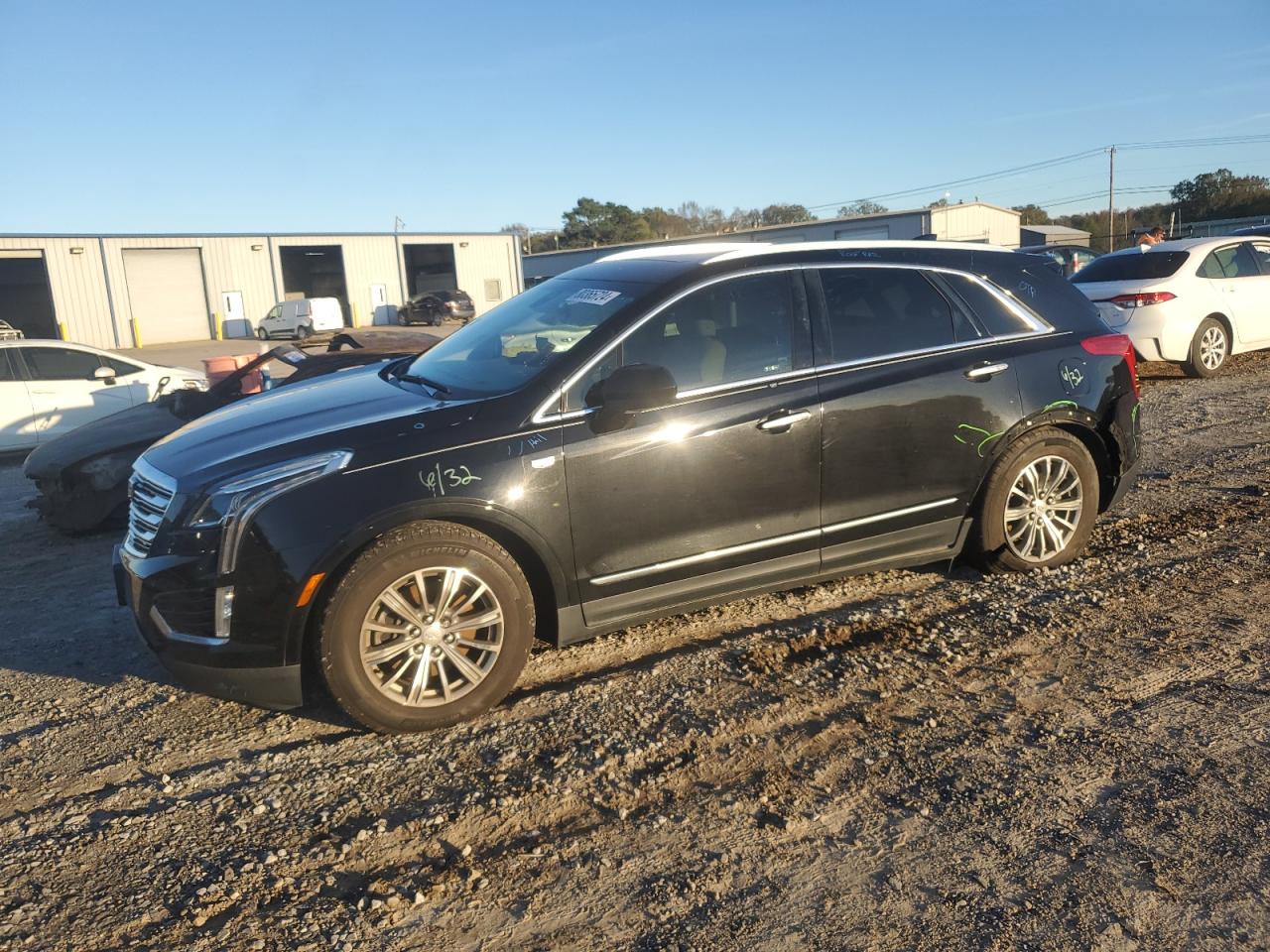 2018 Cadillac XT5 VIN 1GYKNCRS5JZ104717