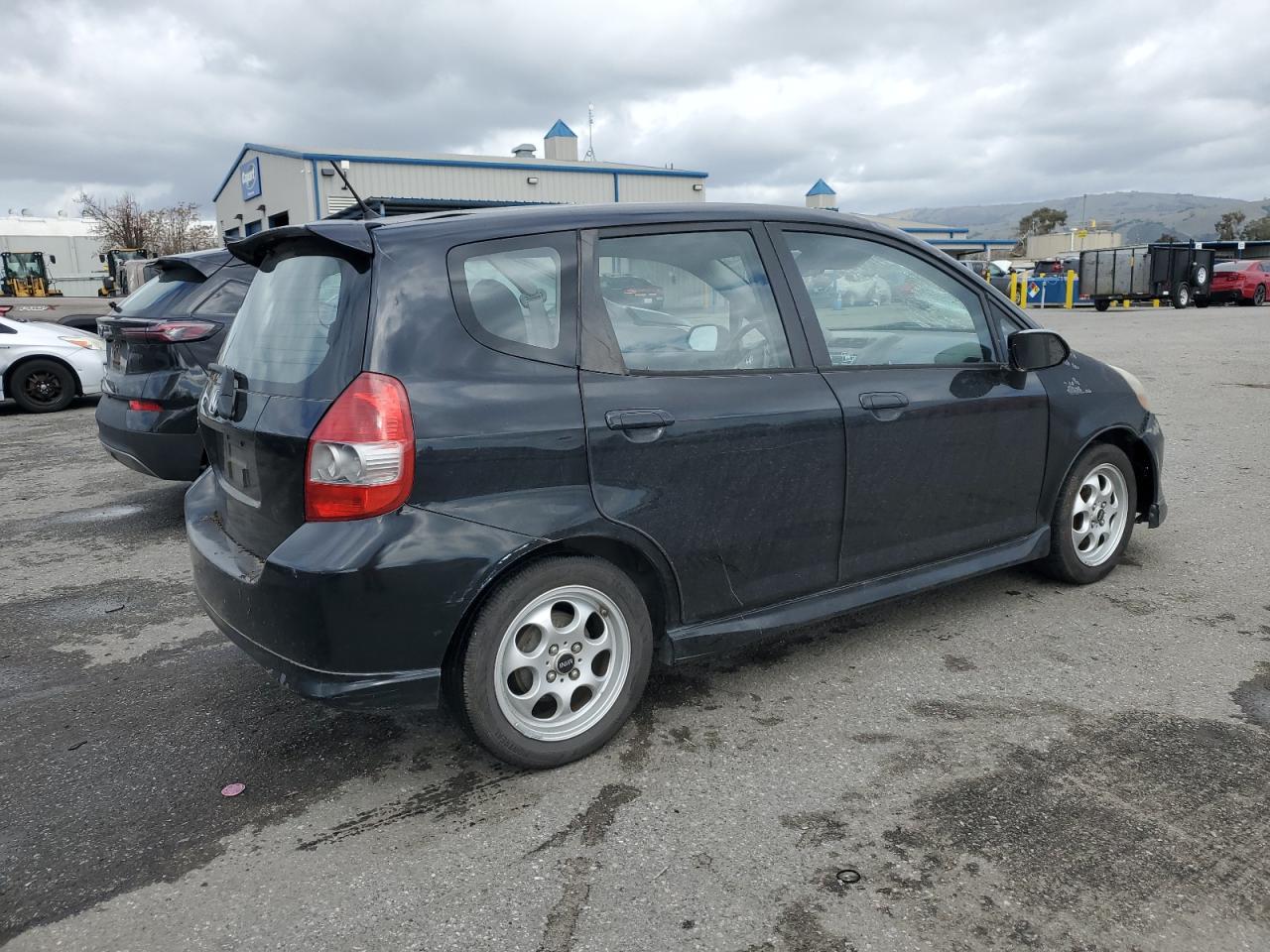2007 Honda Fit VIN JHMGD37617S004392 Copart auction photo, all over damage thumbnail 3
