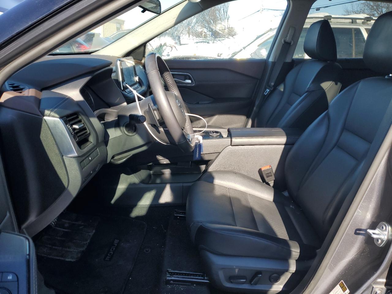2021 Nissan Rogue VIN 5N1AT3BB9MC737001 Copart auction photo, side / front end damage thumbnail 7