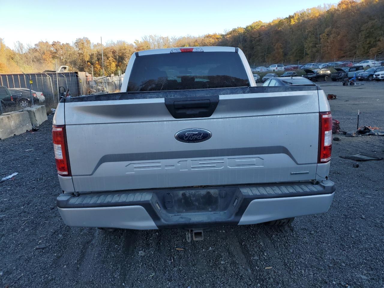 2019 Ford F-150 VIN 1FTFX1E40KKF10864 Copart auction photo, front end damage thumbnail 6