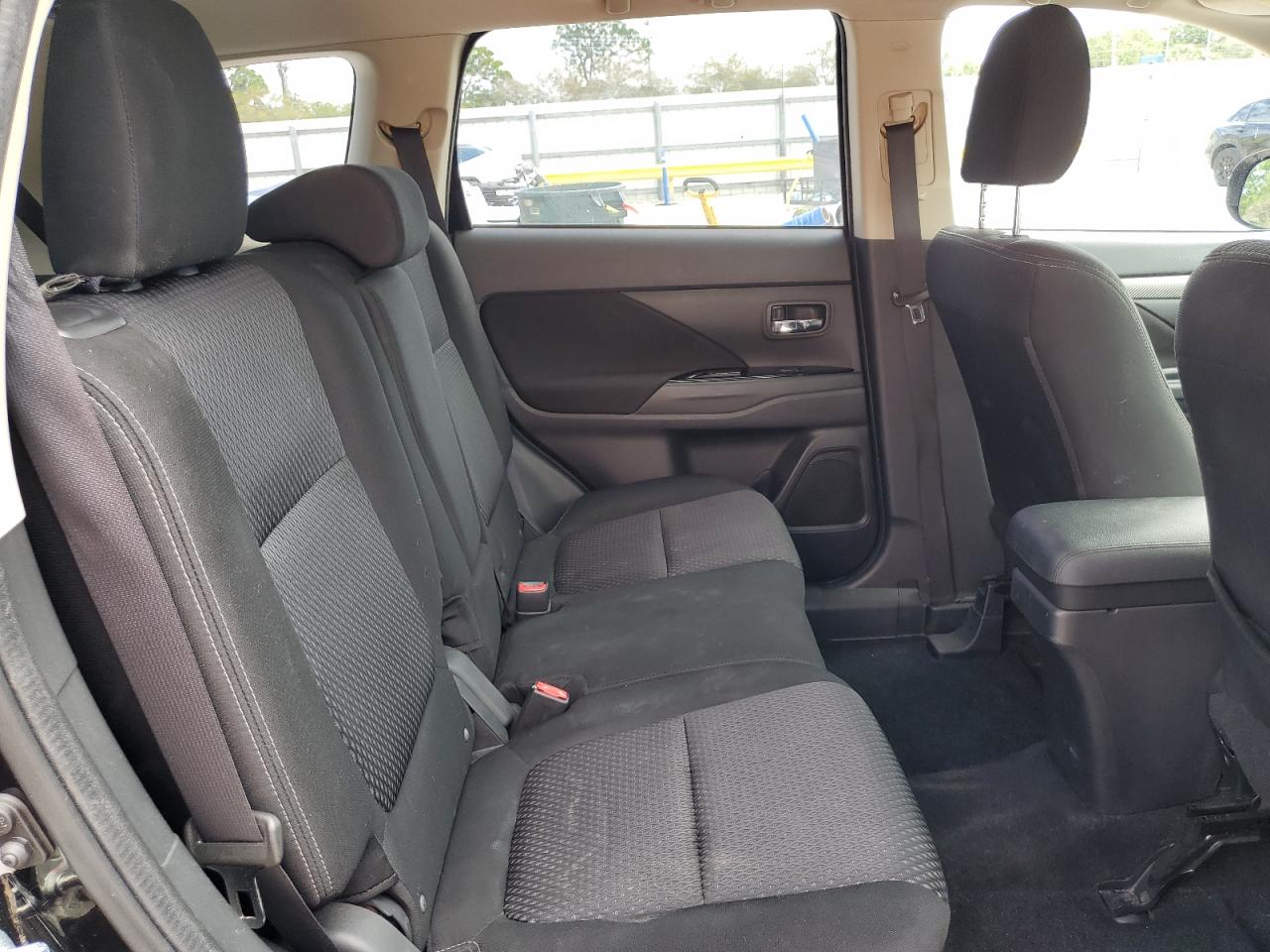 2017 Mitsubishi Outlander VIN JA4AD3A36HZ001271 Copart auction photo, front end / minor dent/scratches damage thumbnail 11