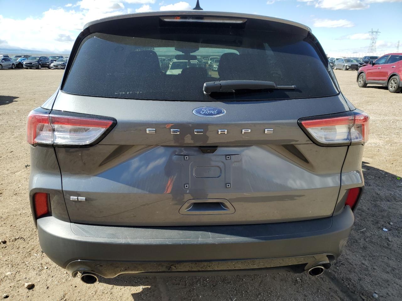 2022 Ford Escape VIN 1FMCU0G62NUB64423 Copart auction photo, minor dent/scratches damage thumbnail 6
