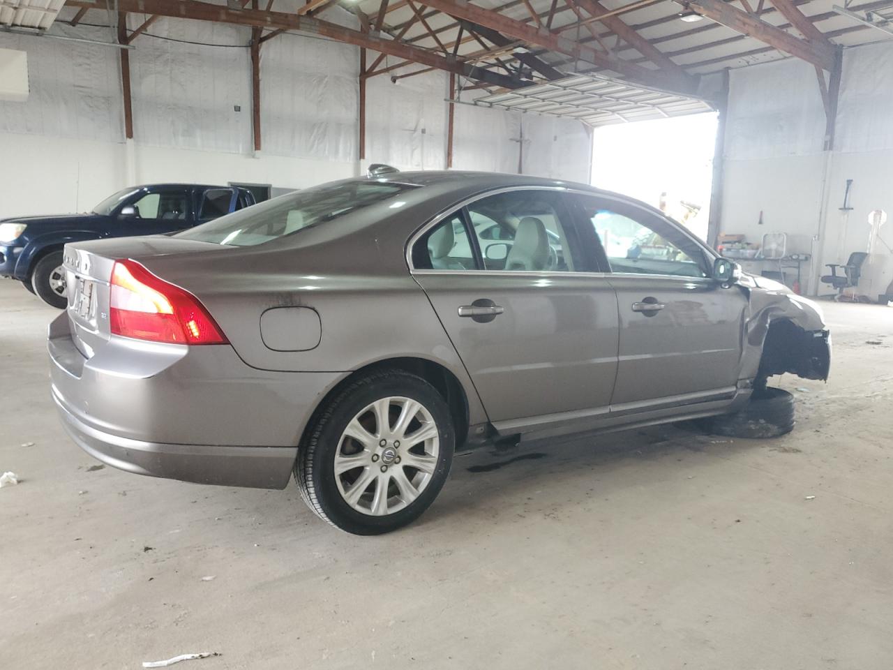 2009 Volvo S80 VIN YV1AS982391096099 Copart auction photo, front end damage thumbnail 3