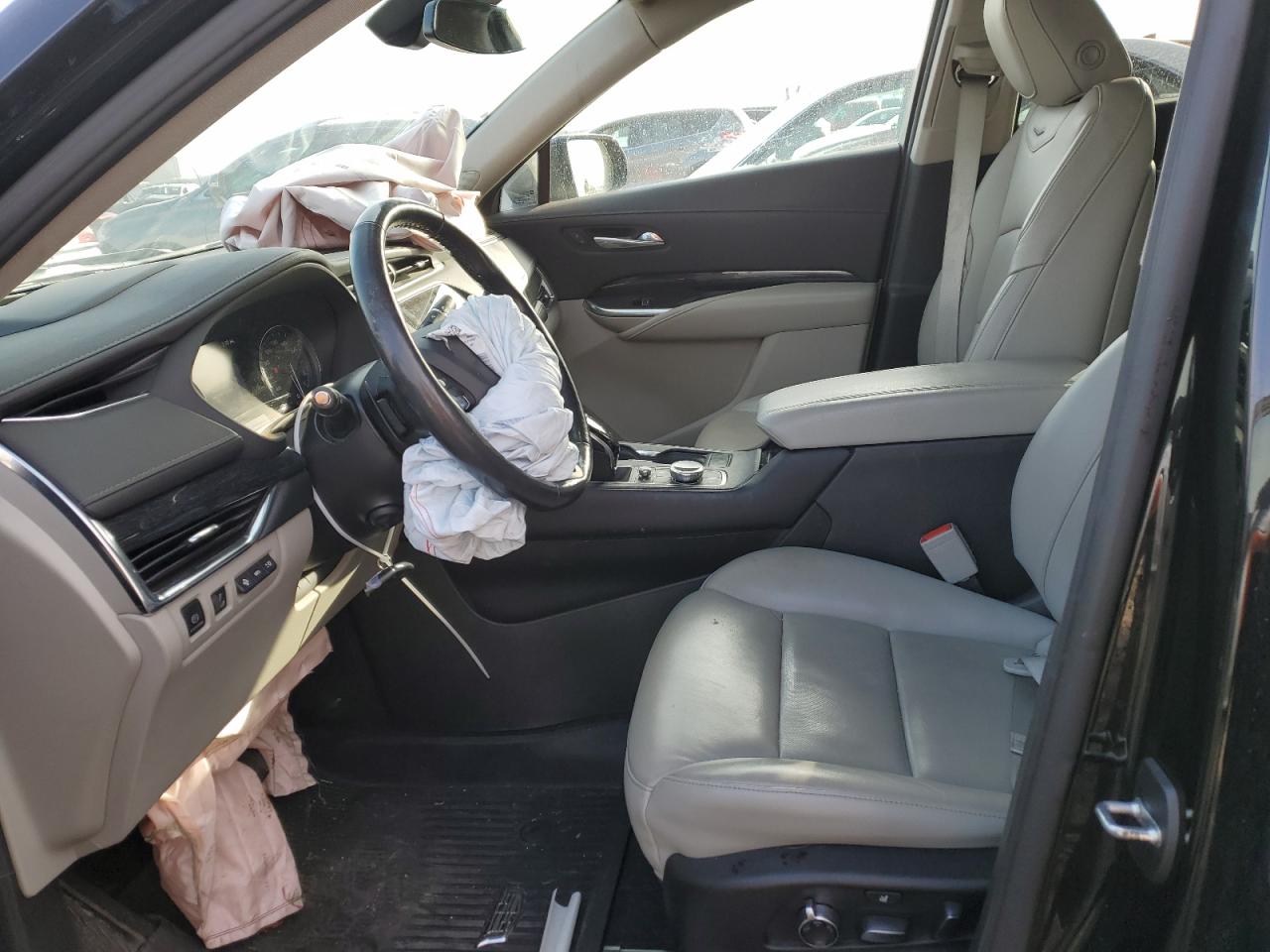 2021 Cadillac XT4 VIN 1GYFZDR40MF080166 Copart auction photo, front end damage thumbnail 7
