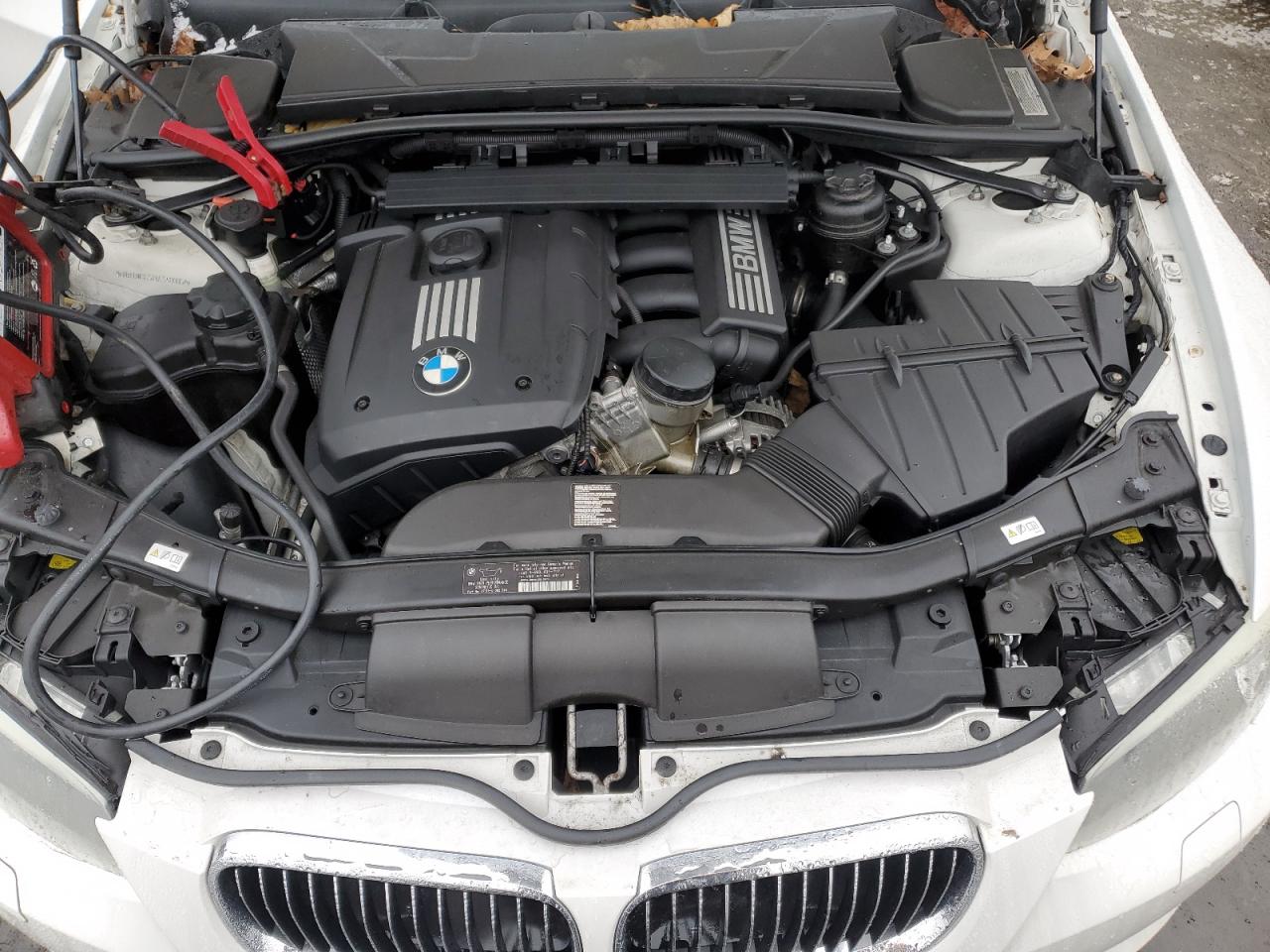 2011 BMW 3er VIN WBADW3C57BE540005 Copart auction photo, rear end damage thumbnail 11