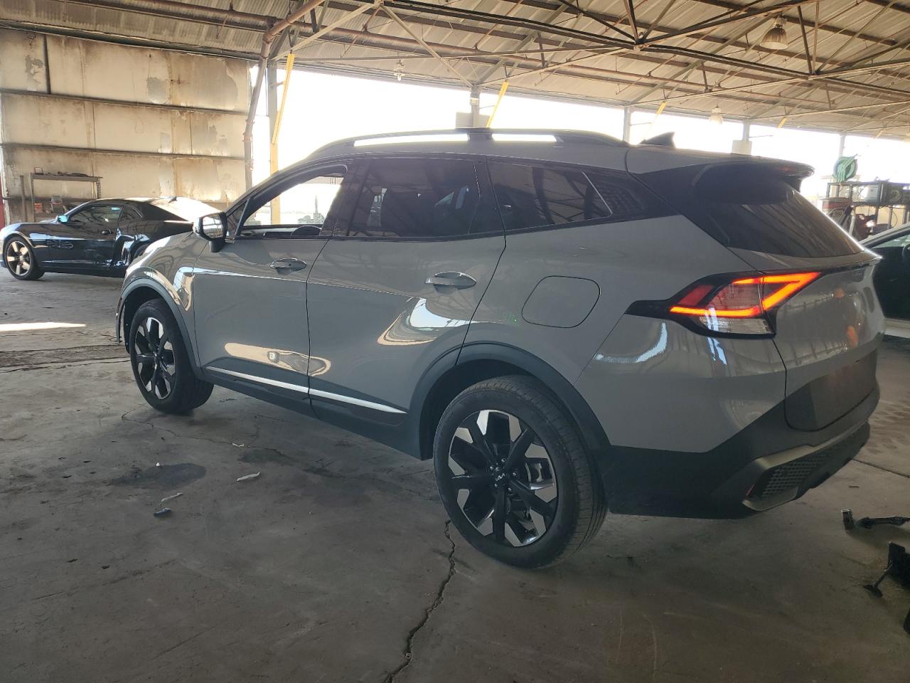 2023 KIA Sportage VIN 5XYK6CAF4PG104815 Copart auction photo, front end damage thumbnail 2