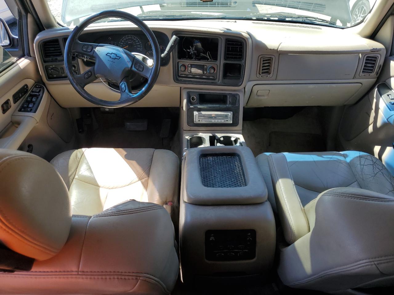 2003 Chevrolet Tahoe VIN 1GNEC13Z03J128676 Copart auction photo, rear end damage thumbnail 8