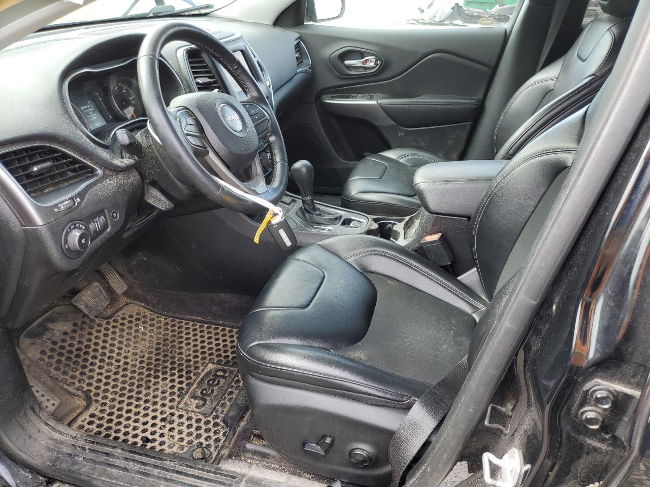 2019 Jeep Grand Cherokee VIN 1C4PJMLN4KD142888 Copart auction photo, side / minor dent/scratches damage thumbnail 7