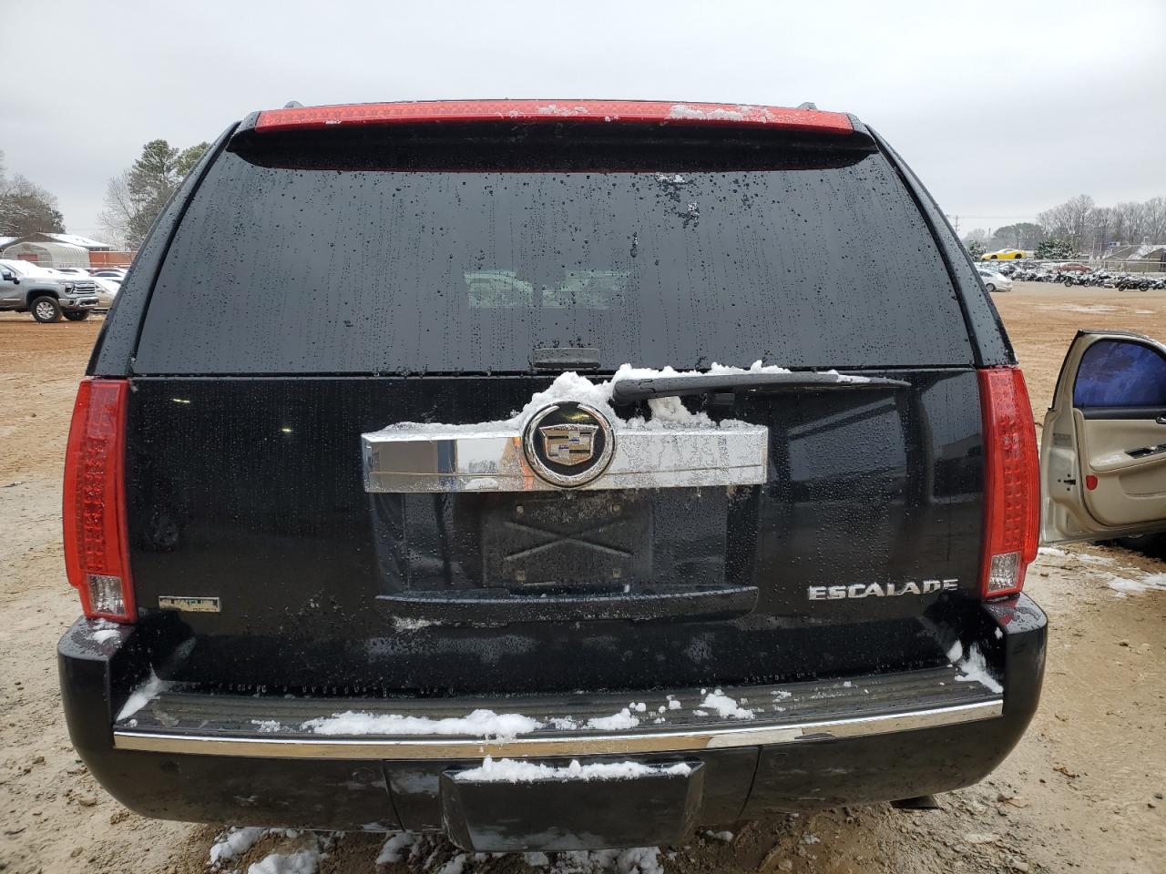 2012 Cadillac Escalade VIN 1GYS4BEF2CR146125 Copart auction photo, front end damage thumbnail 6