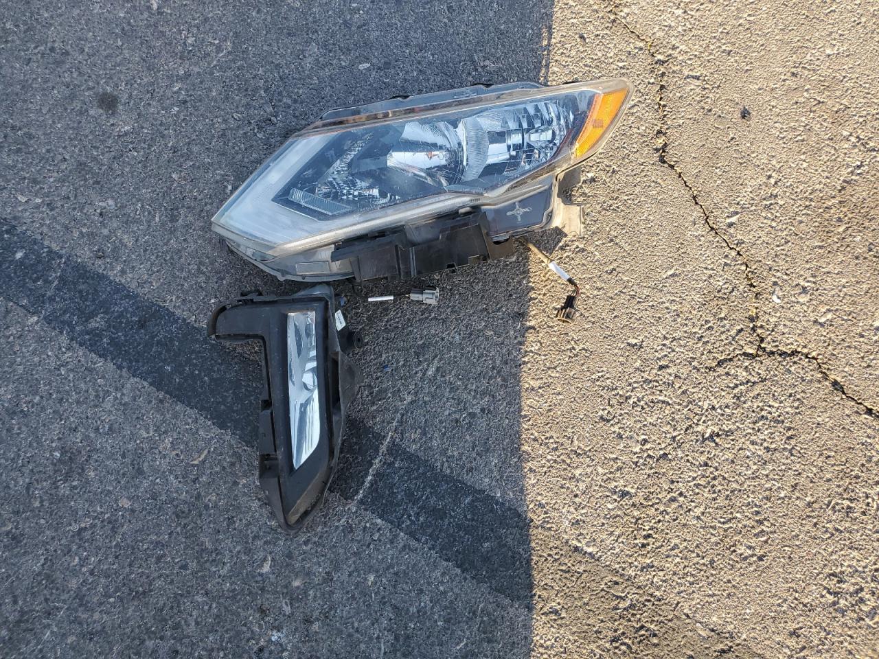 2019 Nissan Rogue VIN 5N1AT2MV2KC827038 Copart auction photo, all over damage thumbnail 13