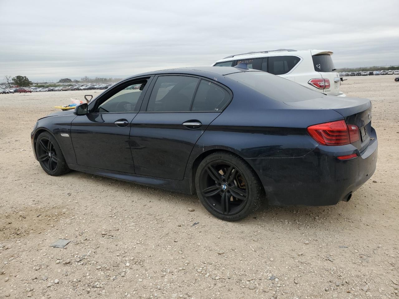 2015 BMW 5er VIN WBA5B1C54FD922041 Copart auction photo, all over damage thumbnail 2