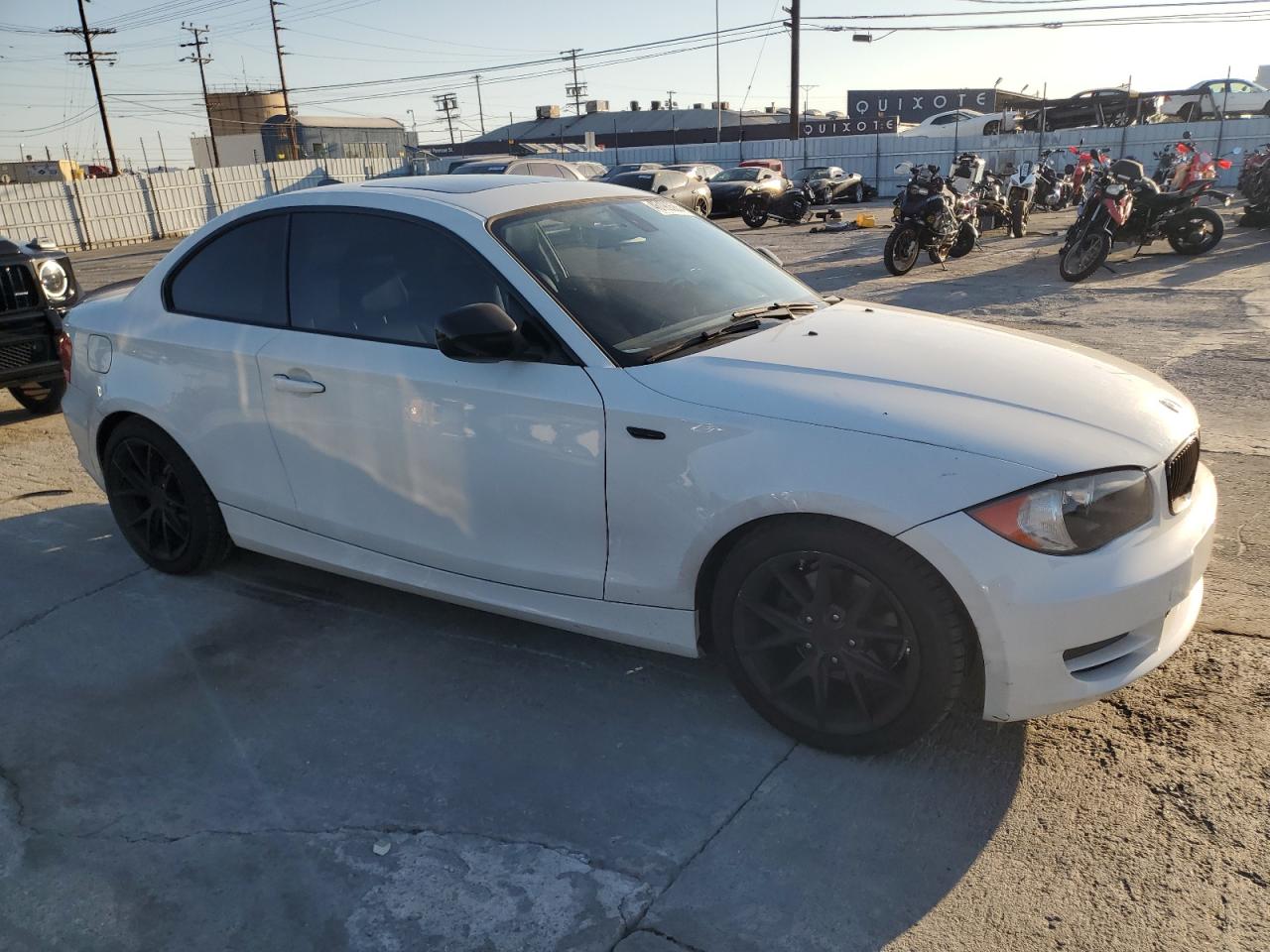 2011 BMW 1er VIN WBAUP9C52BVL89509 Copart auction photo, water/flood damage thumbnail 4