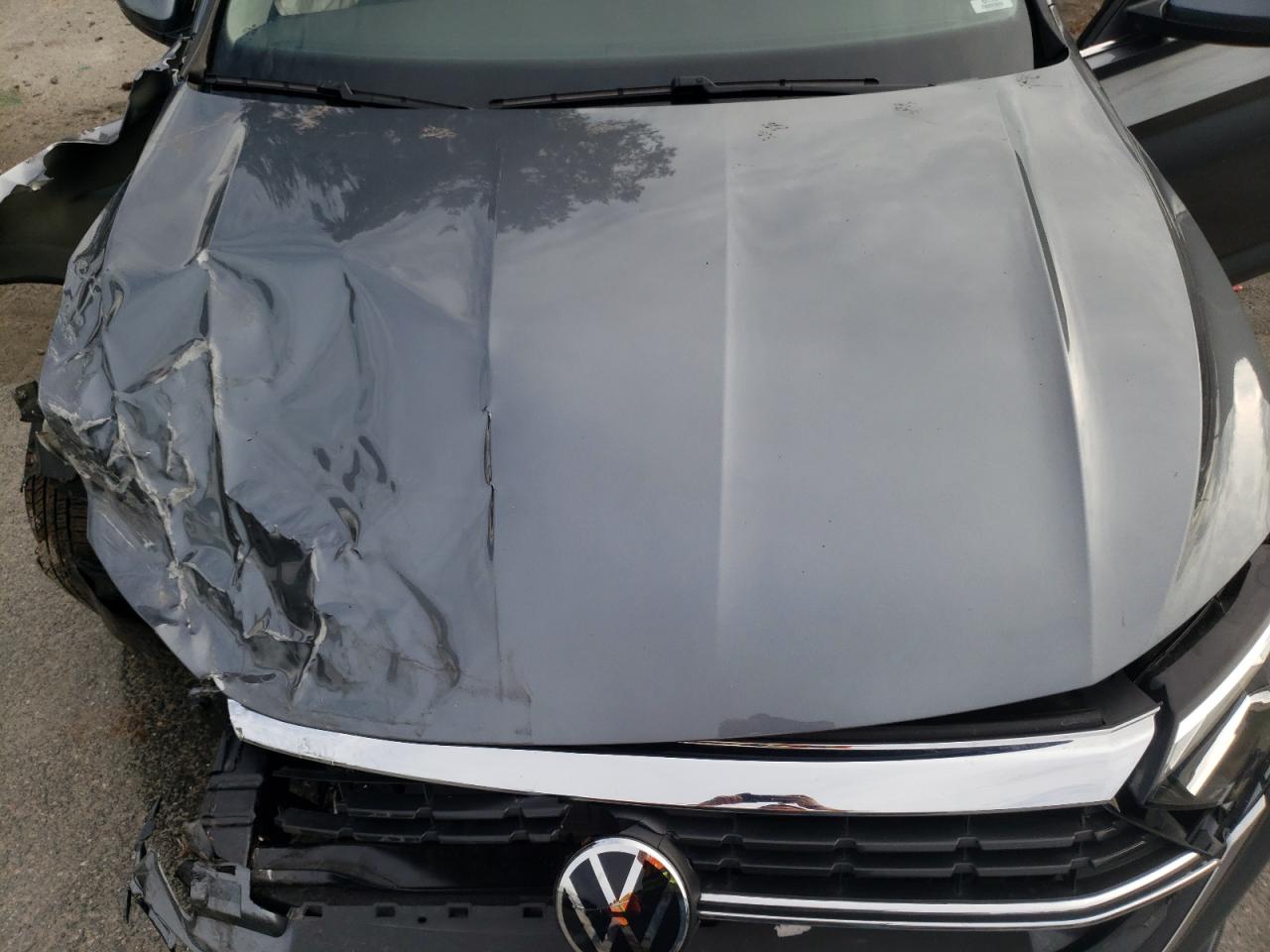 2024 Volkswagen Jetta VIN 3VWEM7BU5RM060950 Copart auction photo, front end / side damage thumbnail 11