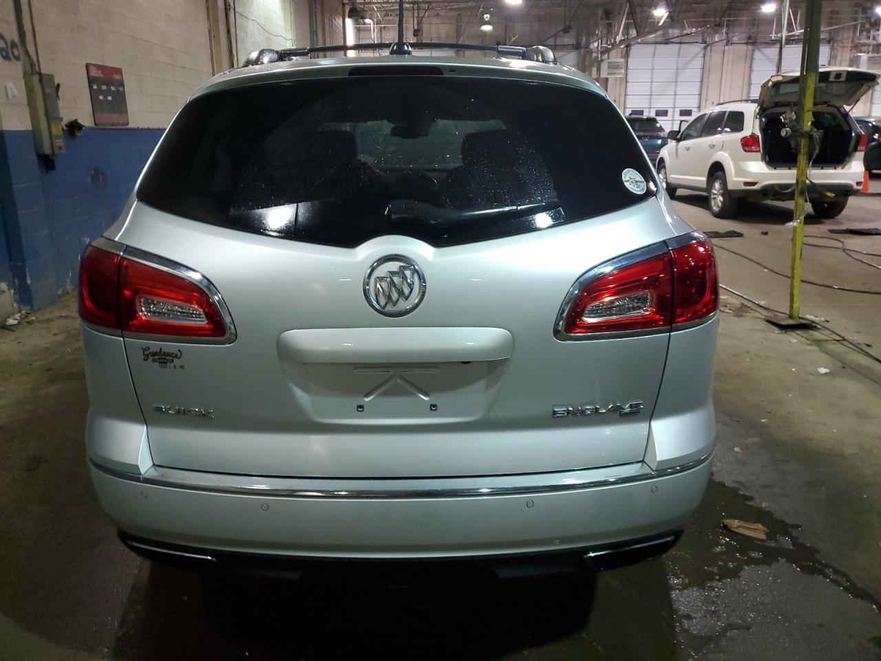2017 Buick Enclave VIN 5GAKVBKD1HJ336768 Copart auction photo, front end damage thumbnail 6
