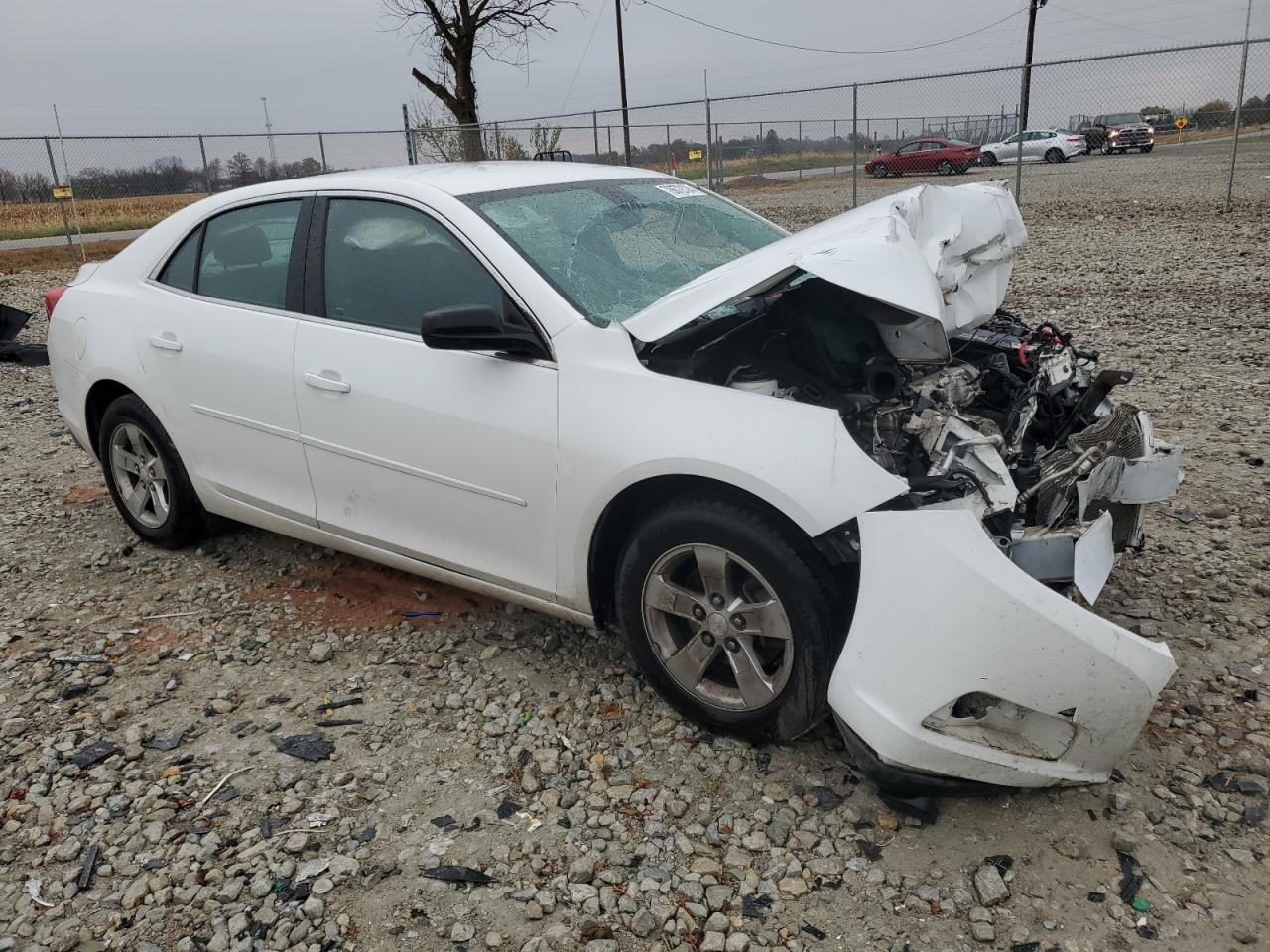 2015 Chevrolet Malibu VIN 1G11A5SL0FF326787 Copart auction photo, front end / minor dent/scratches damage thumbnail 4