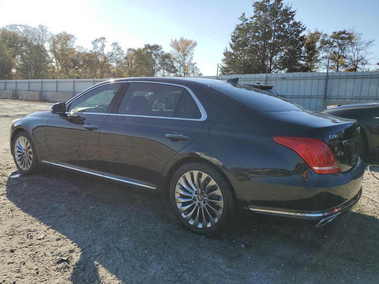 2018 Genesis G90 VIN KMHG34JA9JU043049 Copart auction photo, front end / minor dent/scratches damage thumbnail 2