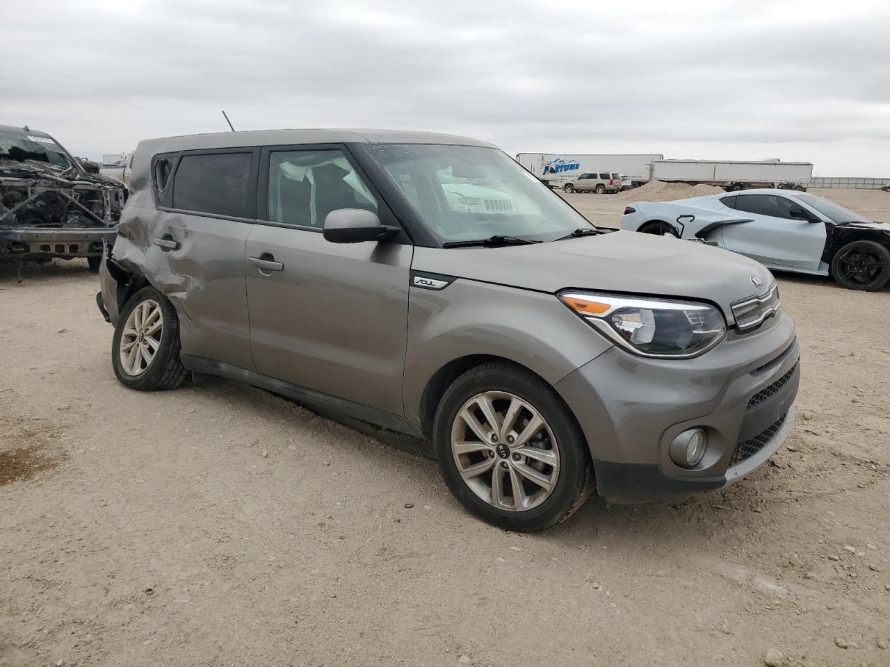 2019 KIA Soul VIN KNDJP3A50K7016950 Copart auction photo, rear end / side damage thumbnail 4