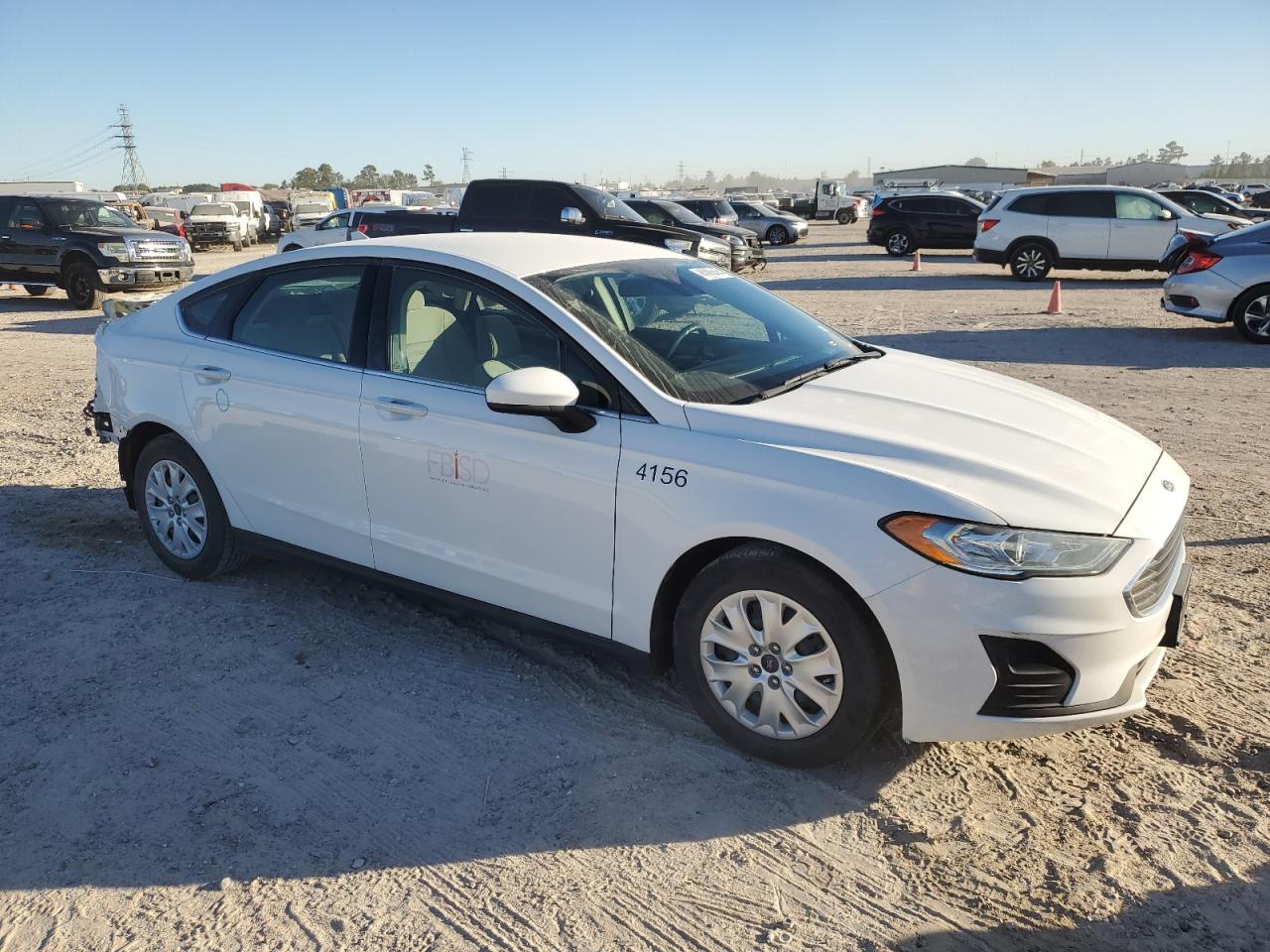 2020 Ford Fusion VIN 3FA6P0G74LR120628 Copart auction photo, rear end / minor dent/scratches damage thumbnail 4