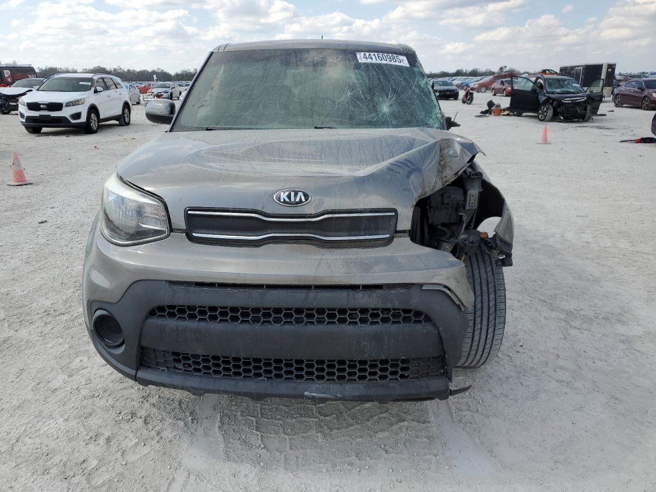 2018 KIA Soul VIN KNDJN2A27J7522005 Copart auction photo, front end damage thumbnail 5