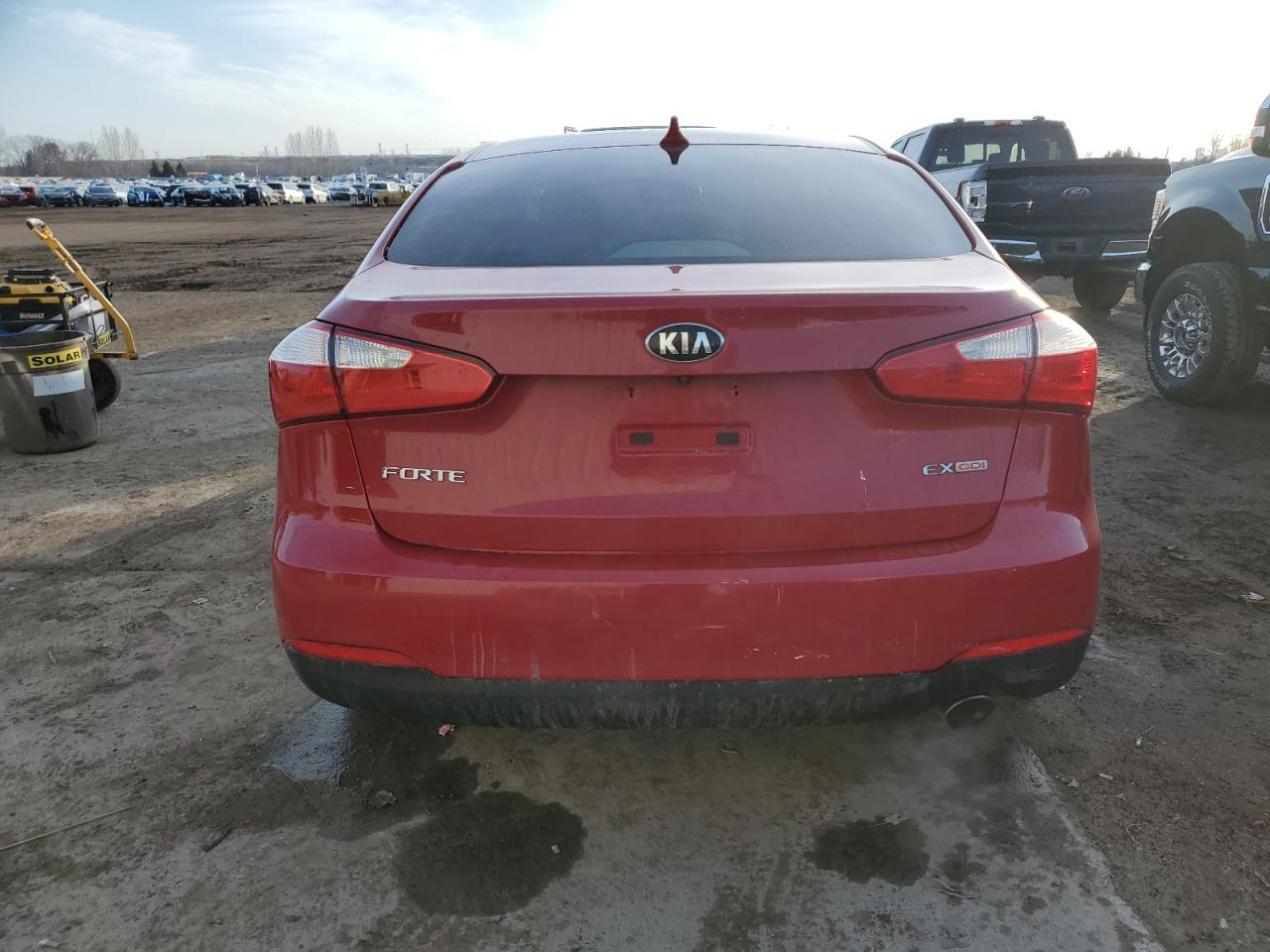 2015 KIA Forte VIN KNAFX4A80F5341540 Copart auction photo, front end / mechanical damage thumbnail 8