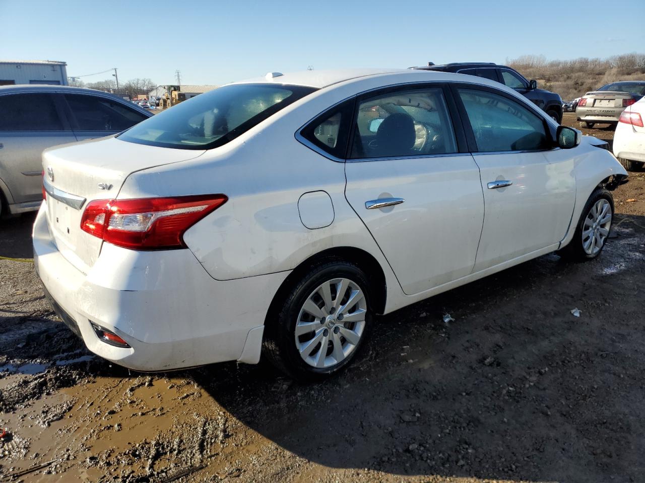 2017 Nissan Sentra VIN 3N1AB7AP9HL661935 Copart auction photo, front end / side damage thumbnail 3