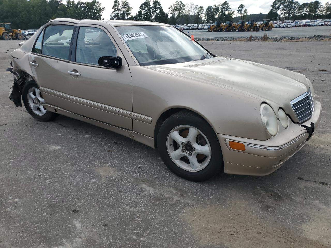 2001 Mercedes-Benz E-klasse VIN WDBJF70JX1B194075 Copart auction photo, rear end damage thumbnail 4