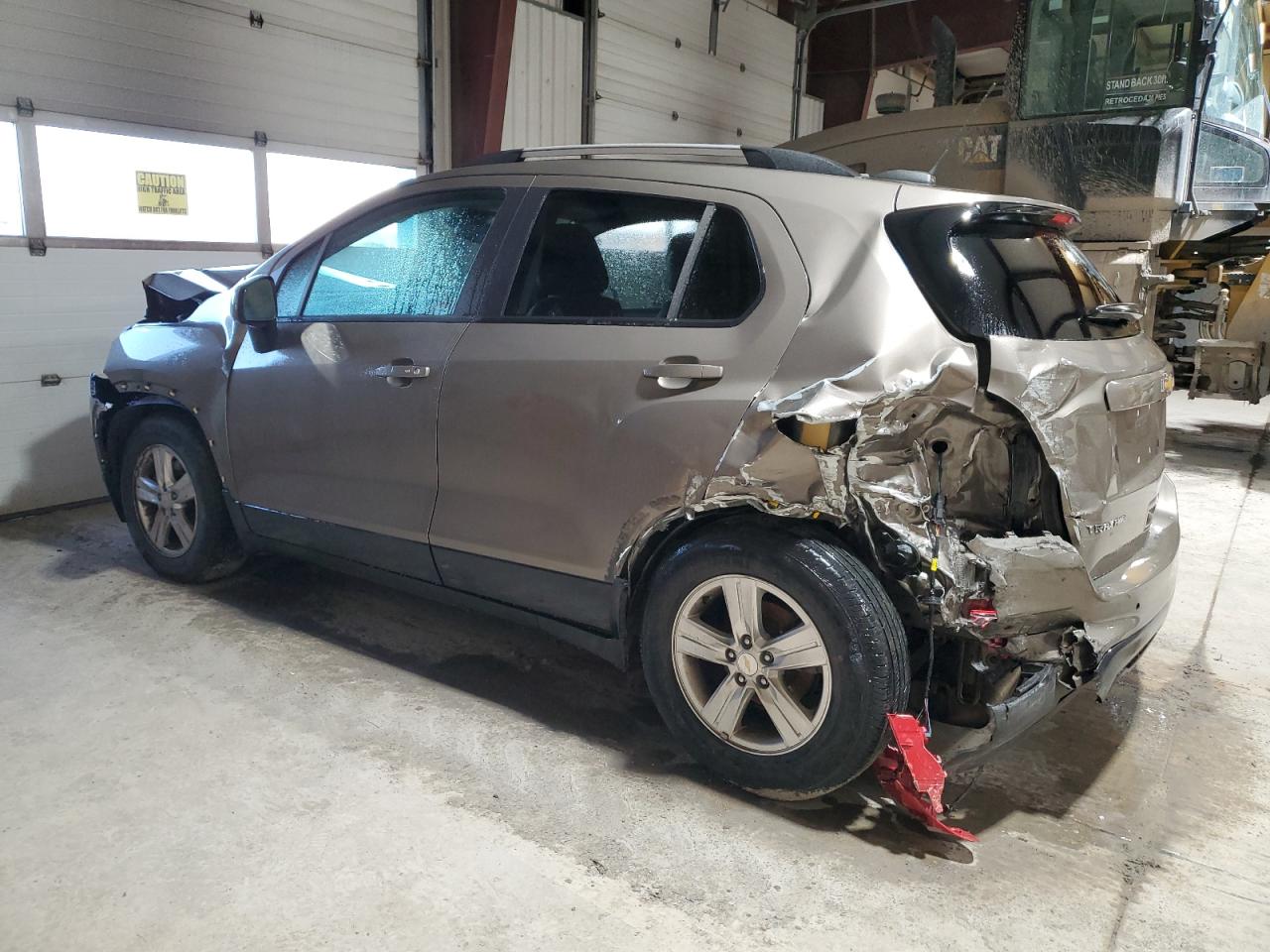 2022 Chevrolet Trax VIN KL7CJPSM2NB520356 Copart auction photo, front end / rear end damage thumbnail 2