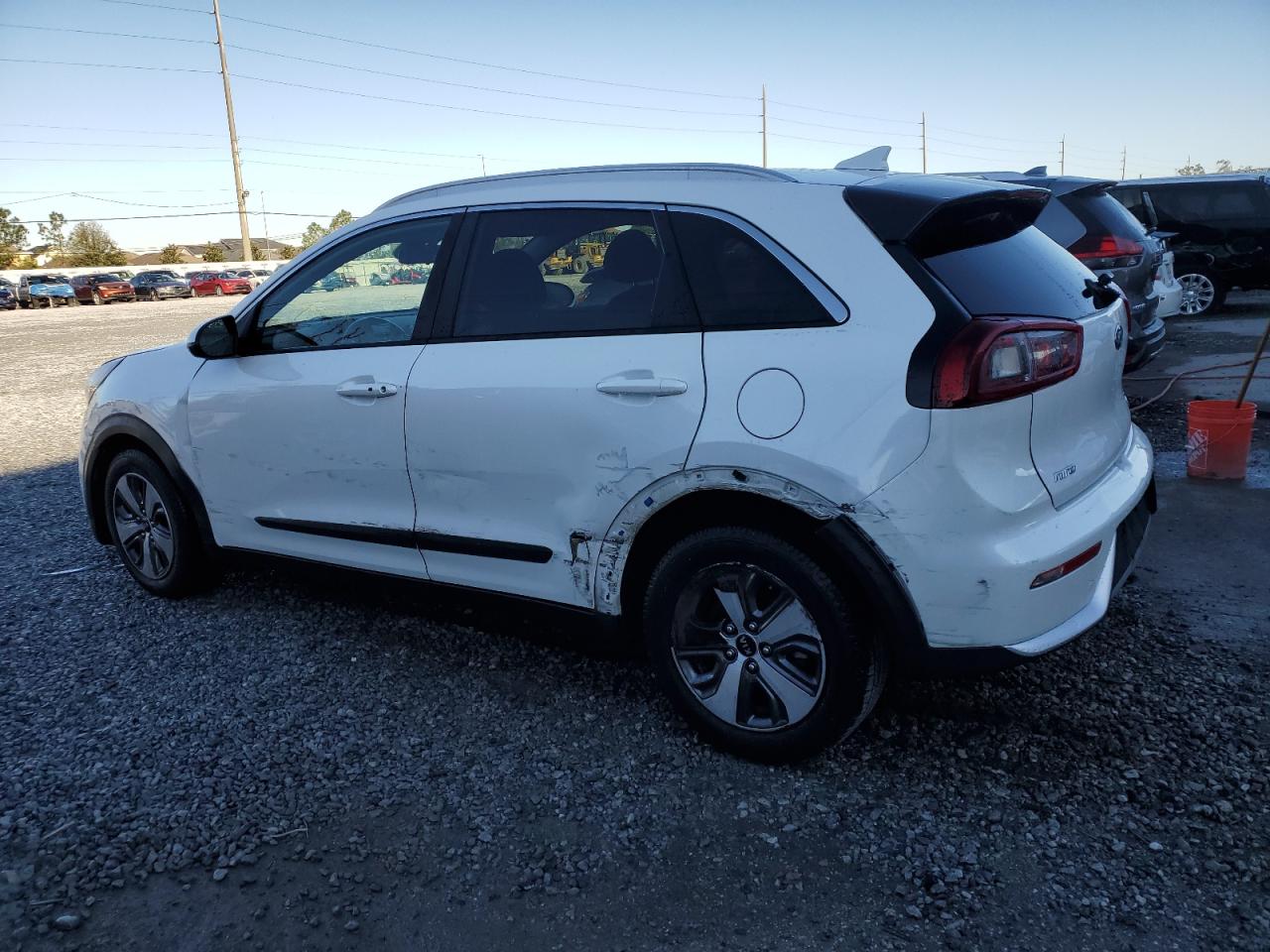 2019 KIA Niro VIN KNDCB3LC2K5346717 Copart auction photo, side / rear end damage thumbnail 2