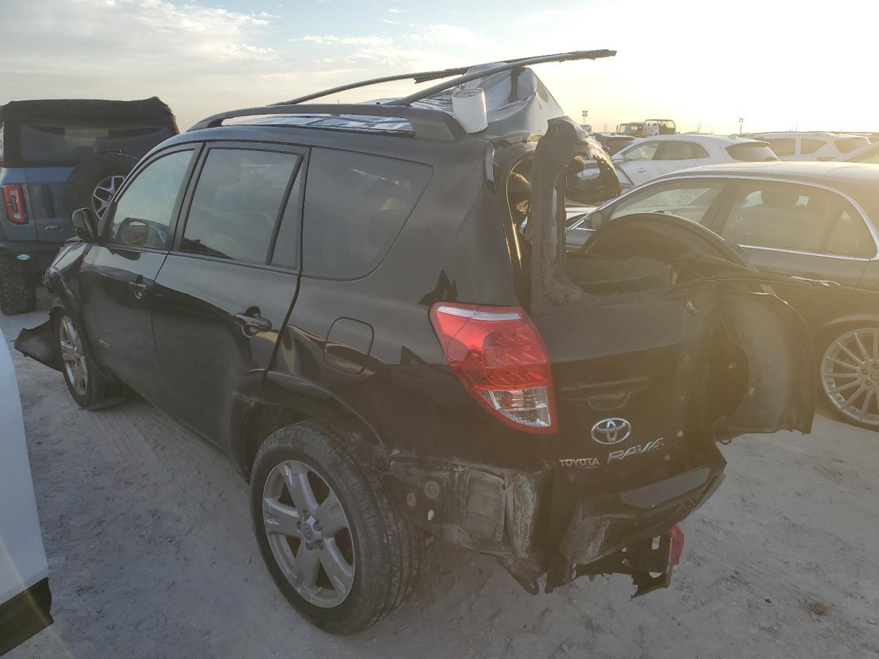 2008 Toyota RAV 4 VIN JTMZD32V785116123 Copart auction photo, all over damage thumbnail 2