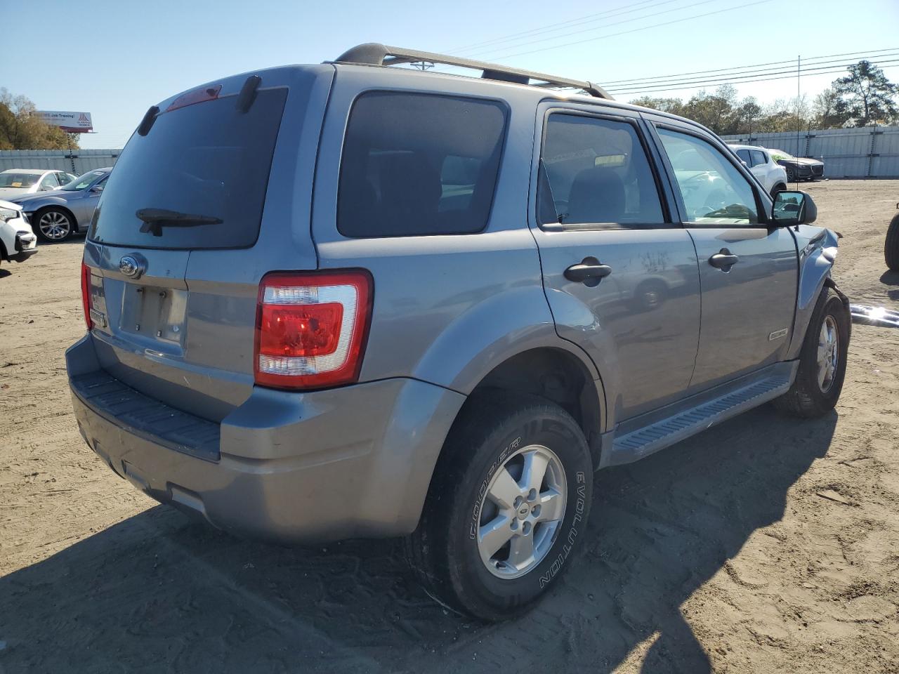 2008 Ford Escape VIN 1FMCU031X8KB41899 Copart auction photo, front end / side damage thumbnail 3