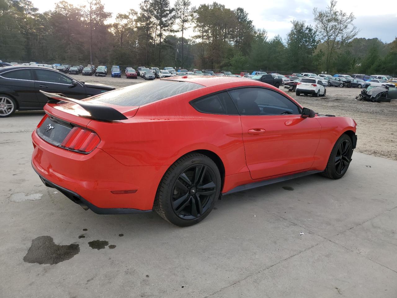2016 Ford Mustang VIN 1FA6P8TH7G5272117 Copart auction photo, front end damage thumbnail 3