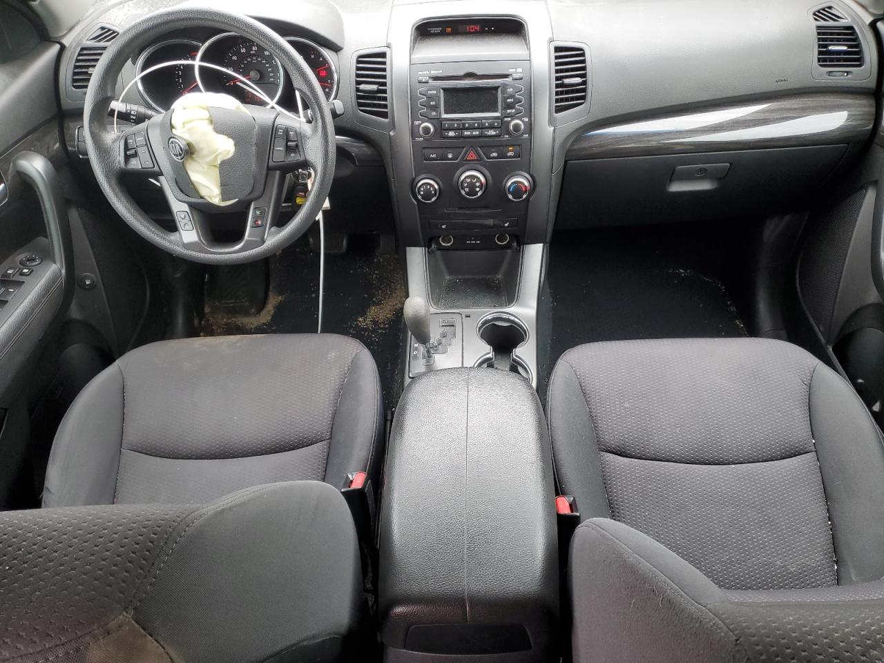 2011 KIA Sorento VIN 5XYKT3A10BG175693 Copart auction photo, all over damage thumbnail 8
